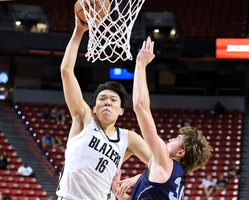 队记称开拓者捡漏杨瀚森：有首轮中段最高上限之一 与克林根互补