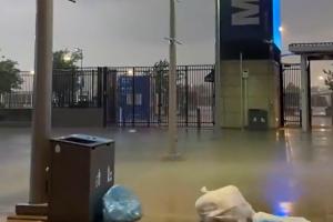 多家西媒：纽约风暴越来越严重，皇马飞机盘旋一个多小时无法降落